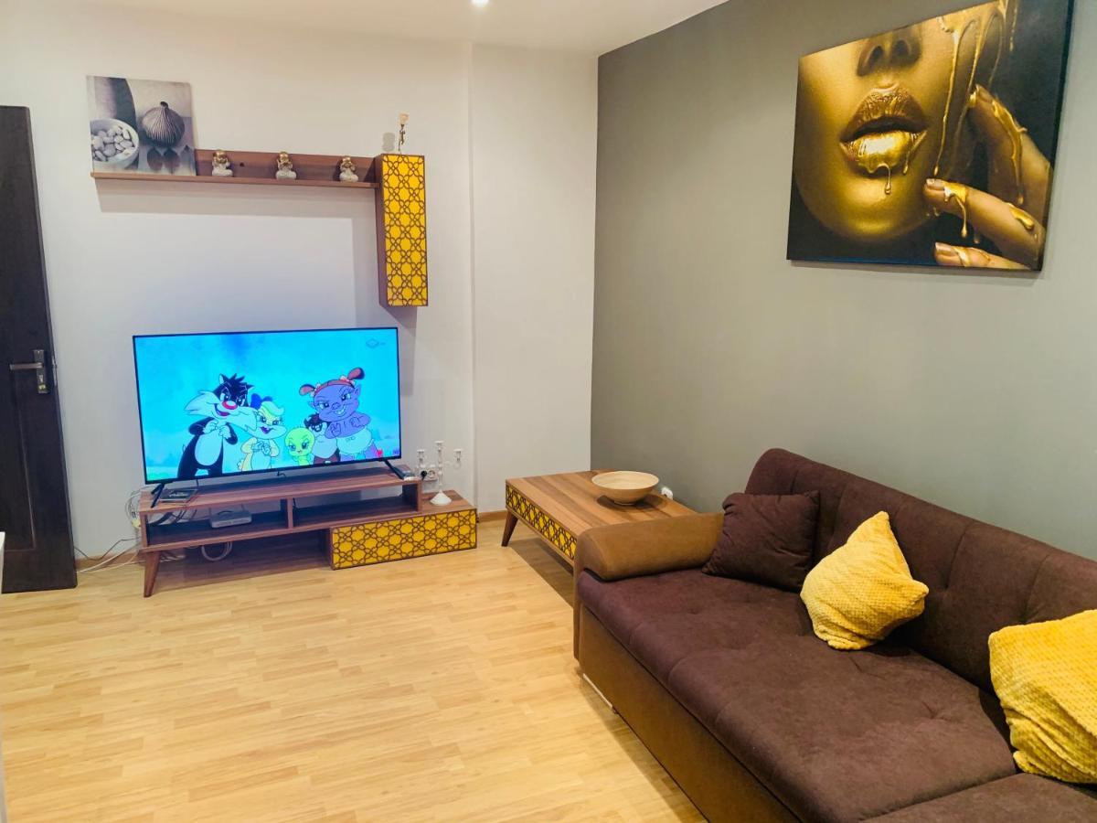 Confort View Apartment Iasi - 3 Rooms-Like Home 외부 사진