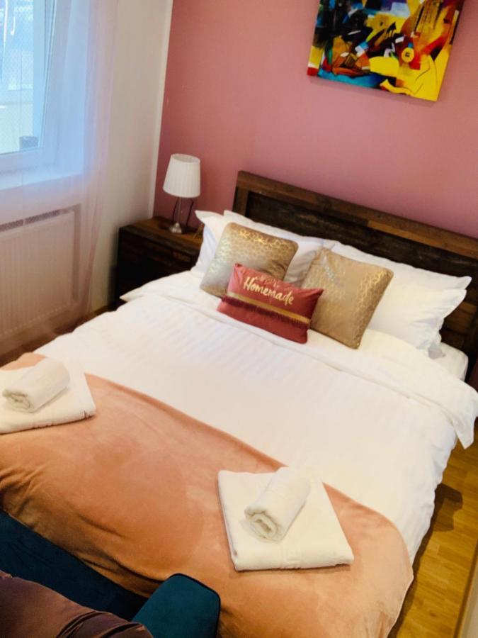 Confort View Apartment Iasi - 3 Rooms-Like Home 외부 사진