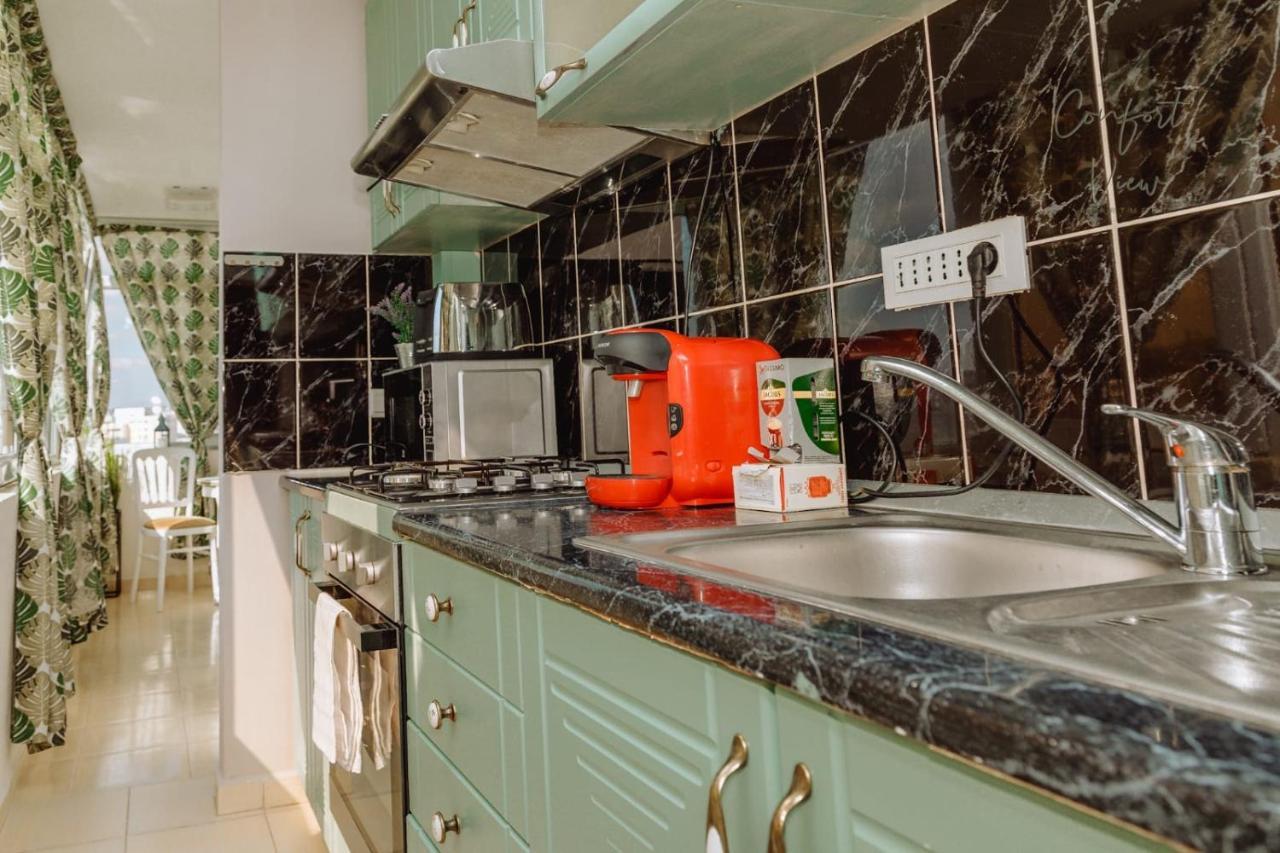 Confort View Apartment Iasi - 3 Rooms-Like Home 외부 사진