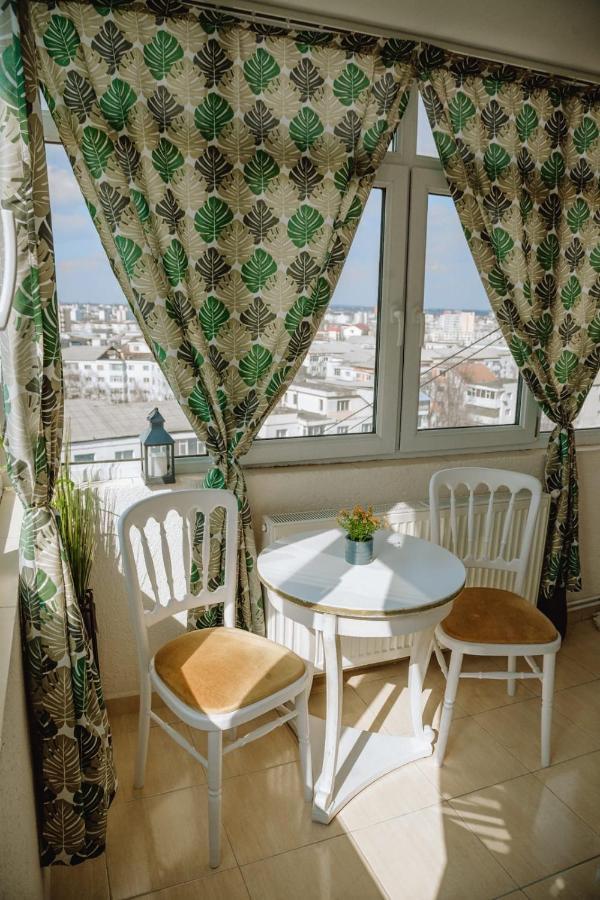 Confort View Apartment Iasi - 3 Rooms-Like Home 외부 사진