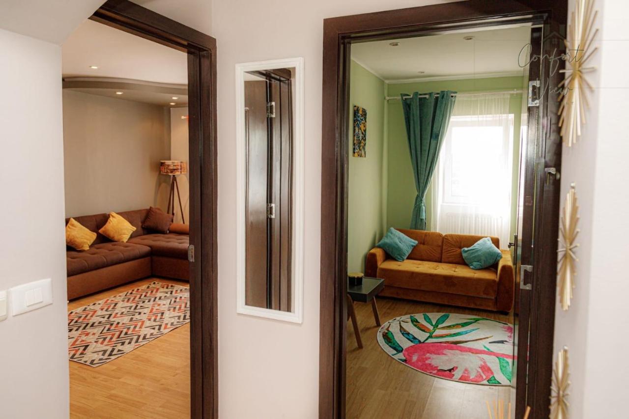 Confort View Apartment Iasi - 3 Rooms-Like Home 외부 사진