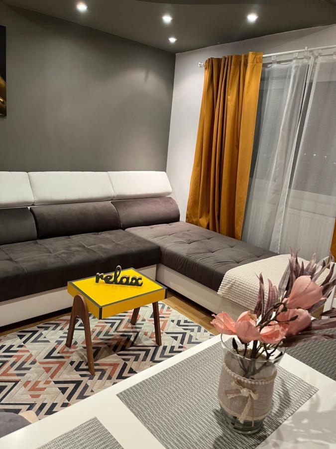 Confort View Apartment Iasi - 3 Rooms-Like Home 외부 사진